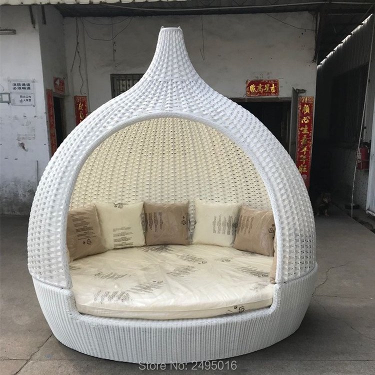 OUTDOOR RATTAN LEISURE DAYBED OUTDOOR FURNITURE , ROOFED LOUNGER WICKER PATIO CHAISE LOUNGE DAYBED FOR POOLSIDE,HOTEL /WHITE