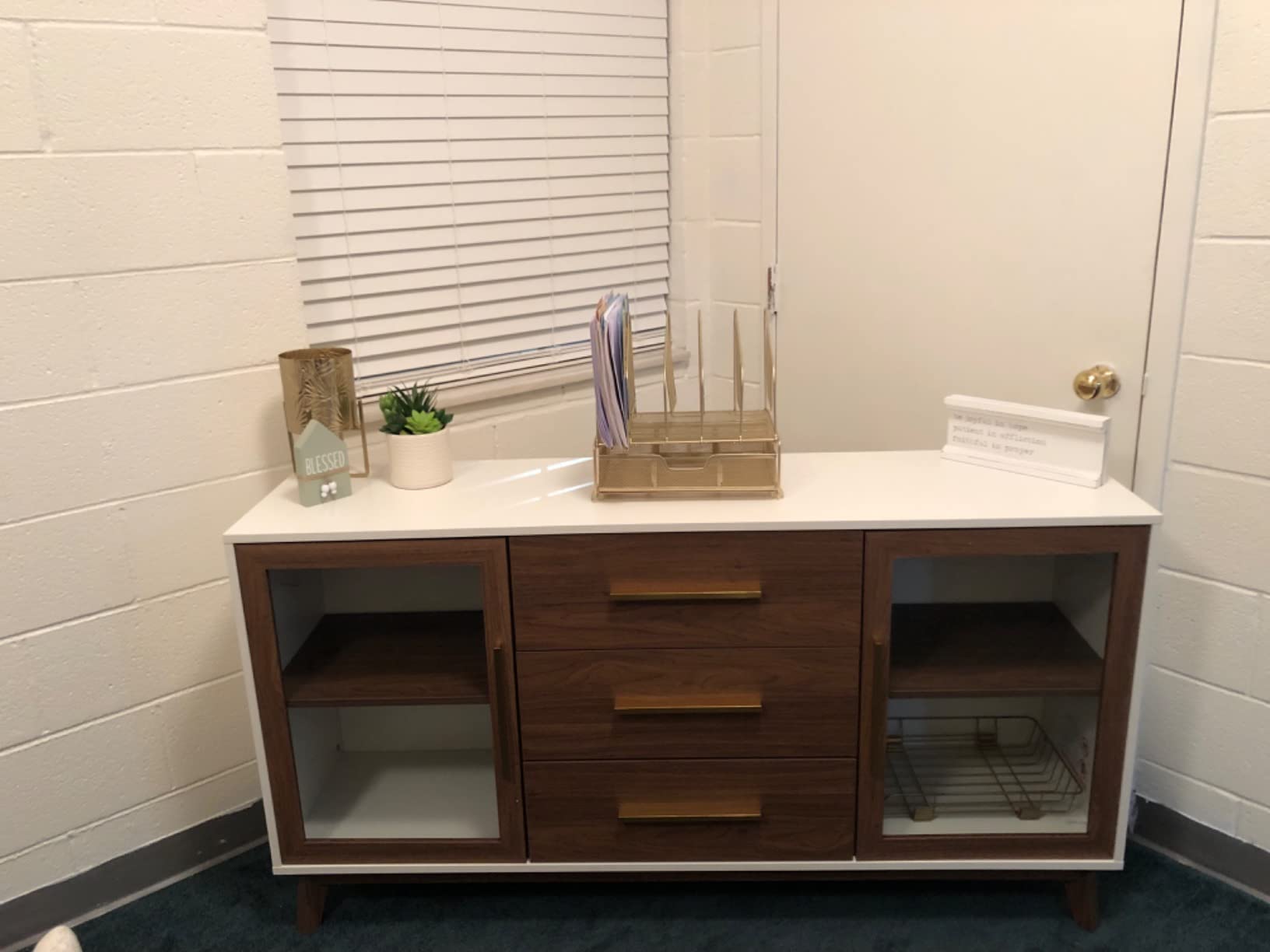 【Furniture】Sideboard Buffet Cabinet with 3 Drawers & 2 Doors, Console Table for Kitchen