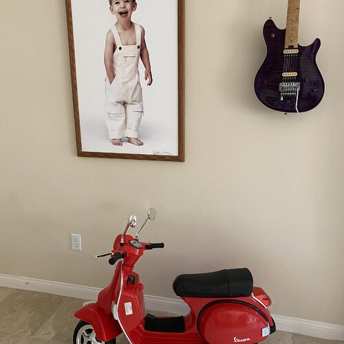 【Baby&Kids】Kids Ride on Vespa Scooter Motorcycle